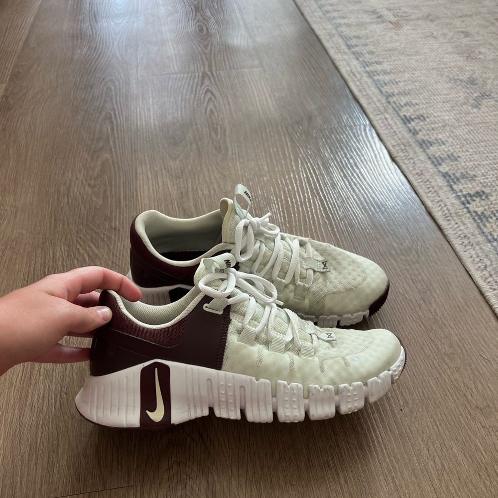 Nike burgundy and light mint green metcons!